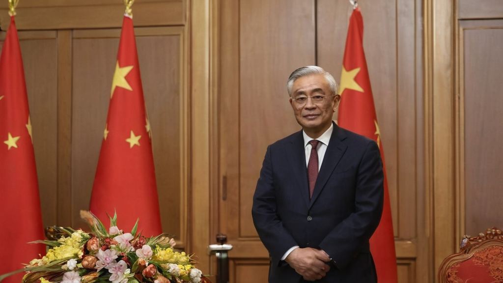 娱乐圈双响炮网红模仿明星引争议，深度观察背后内幕引发热议